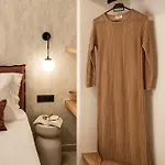 Théros Urban Retreats *
