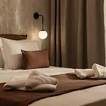 Théros Urban Retreats Zákinthosz