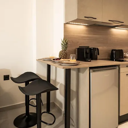 Διαμέρισμα Theros Urban Retreats *