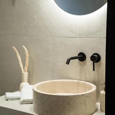 Theros Urban Retreats
