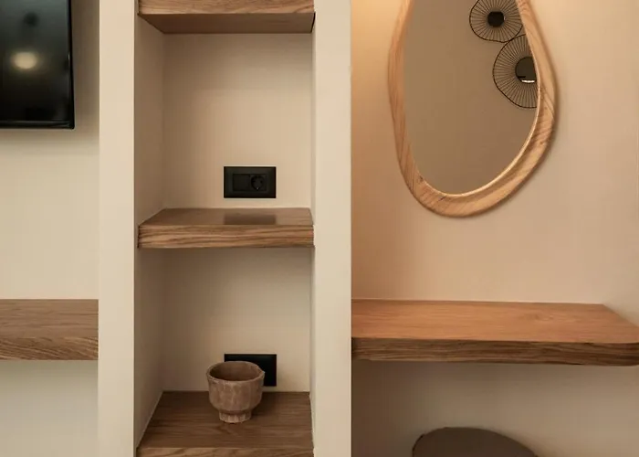 Апартаменты Theros Urban Retreats
