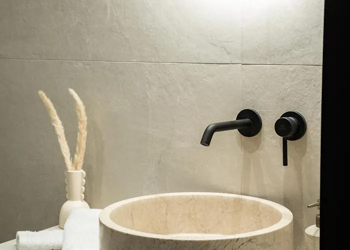Theros Urban Retreats