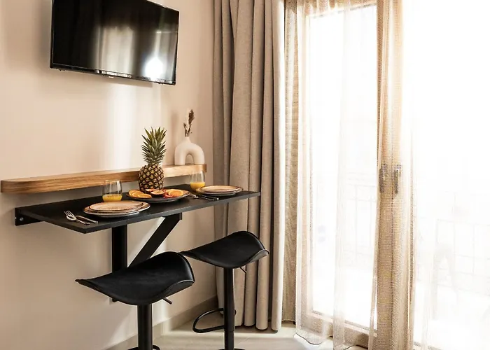 Theros Urban Retreats * Закинтос