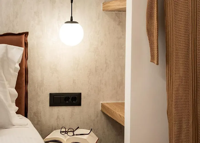 Theros Urban Retreats Закинтос