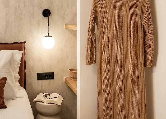 Theros Urban Retreats *