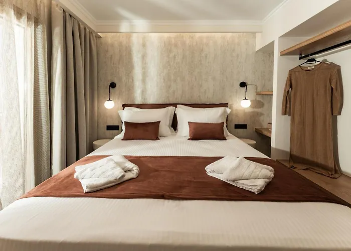 Theros Urban Retreats Апартаменты