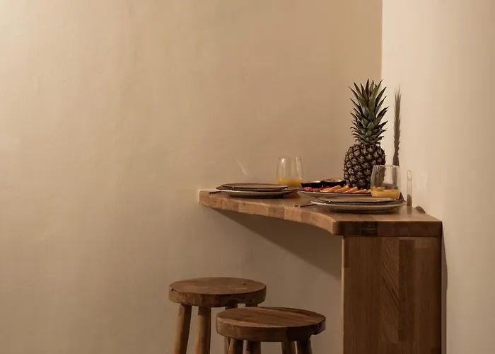 Theros Urban Retreats Апартаменты
